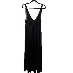 Shadowline Women's Vintage Lace Nightgown Deep V Neck Black Size Small